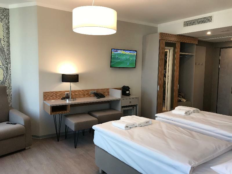 Hotel Perfect Krakow Luaran gambar