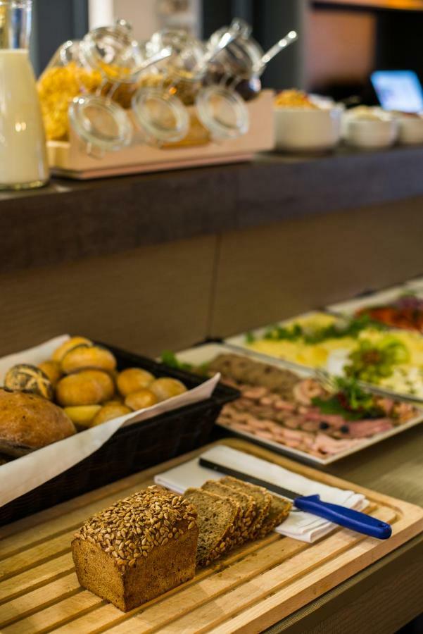Hotel Perfect Krakow Luaran gambar