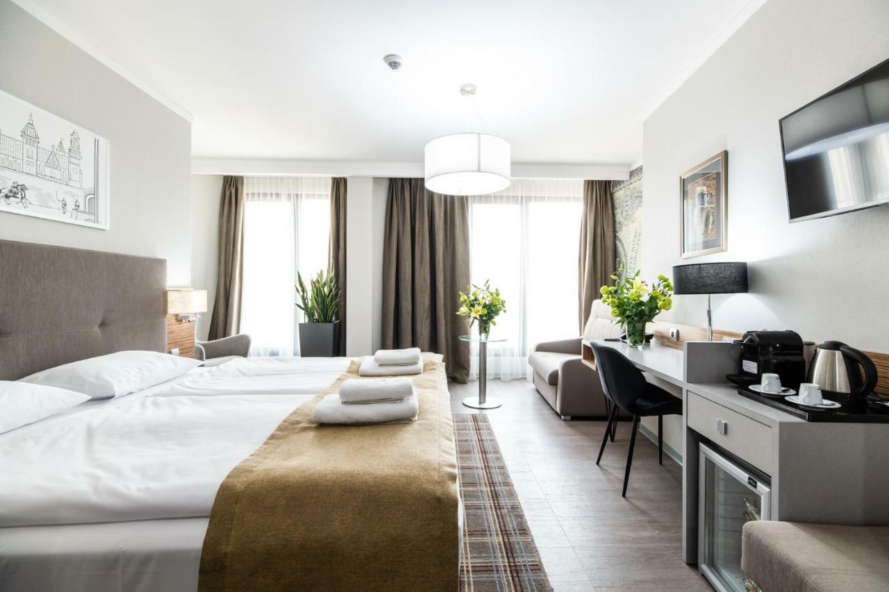 Hotel Perfect Krakow Luaran gambar