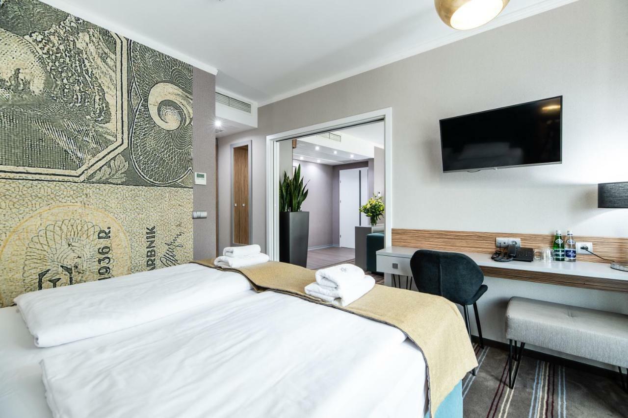 Hotel Perfect Krakow Luaran gambar